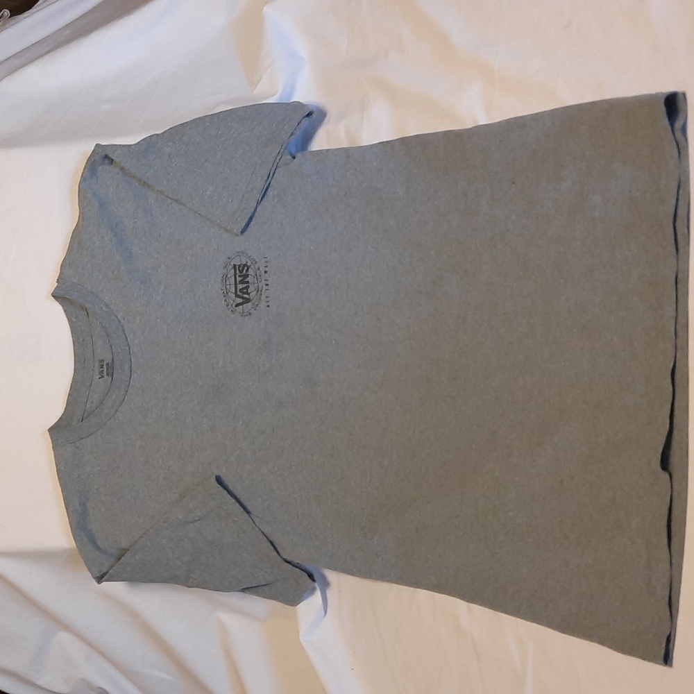 Vans t-shirt size Med, gray